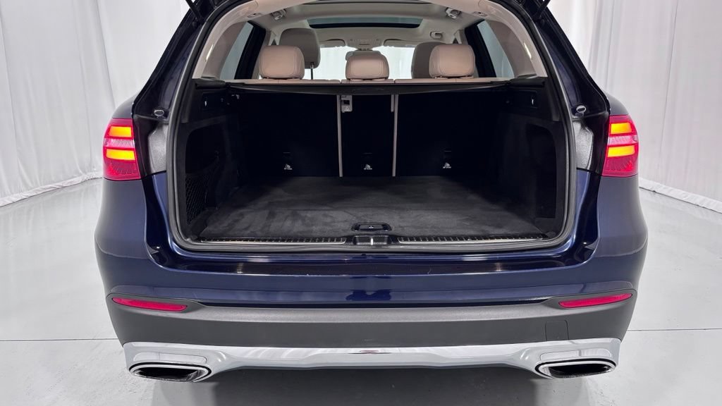 Used 2019 Mercedes-Benz GLC 300 4MATIC image 28