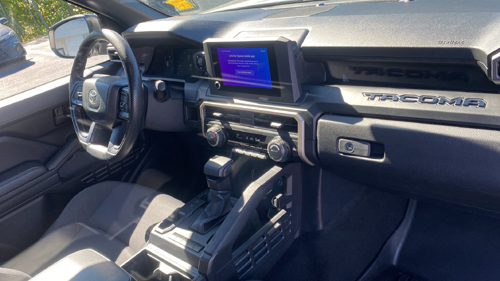 Used 2024 Toyota Tacoma SR RWD image 11