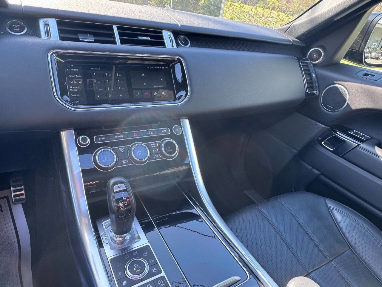 Used 2016 Land Rover Range Rover Sport Supercharged AWD/4WD image 12