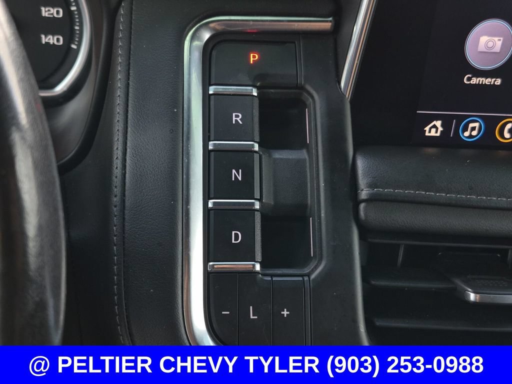 Used 2021 Chevrolet Tahoe Z71 w/ Z71 Off-Road Package AWD/4WD image 24