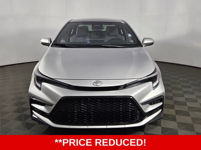 Used 2026 Toyota Corolla SE FWD image 2