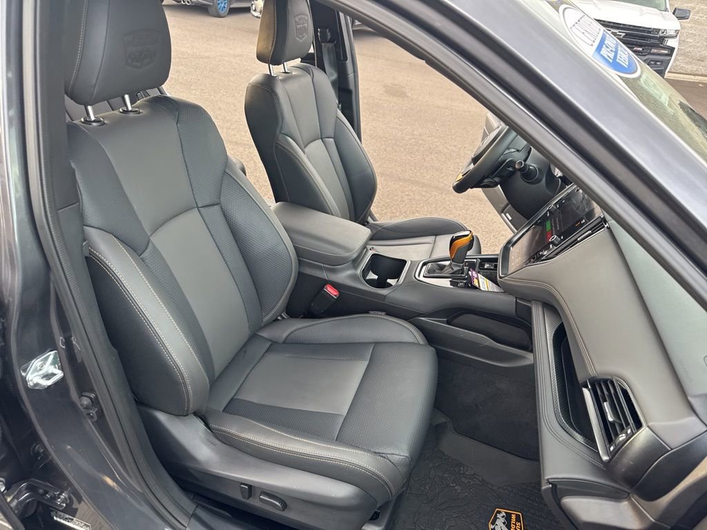 Certified 2025 Subaru Outback Wilderness AWD/4WD image 13