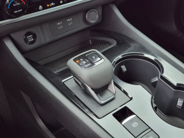 Used 2026 Nissan Rogue Dark Armor FWD image 24