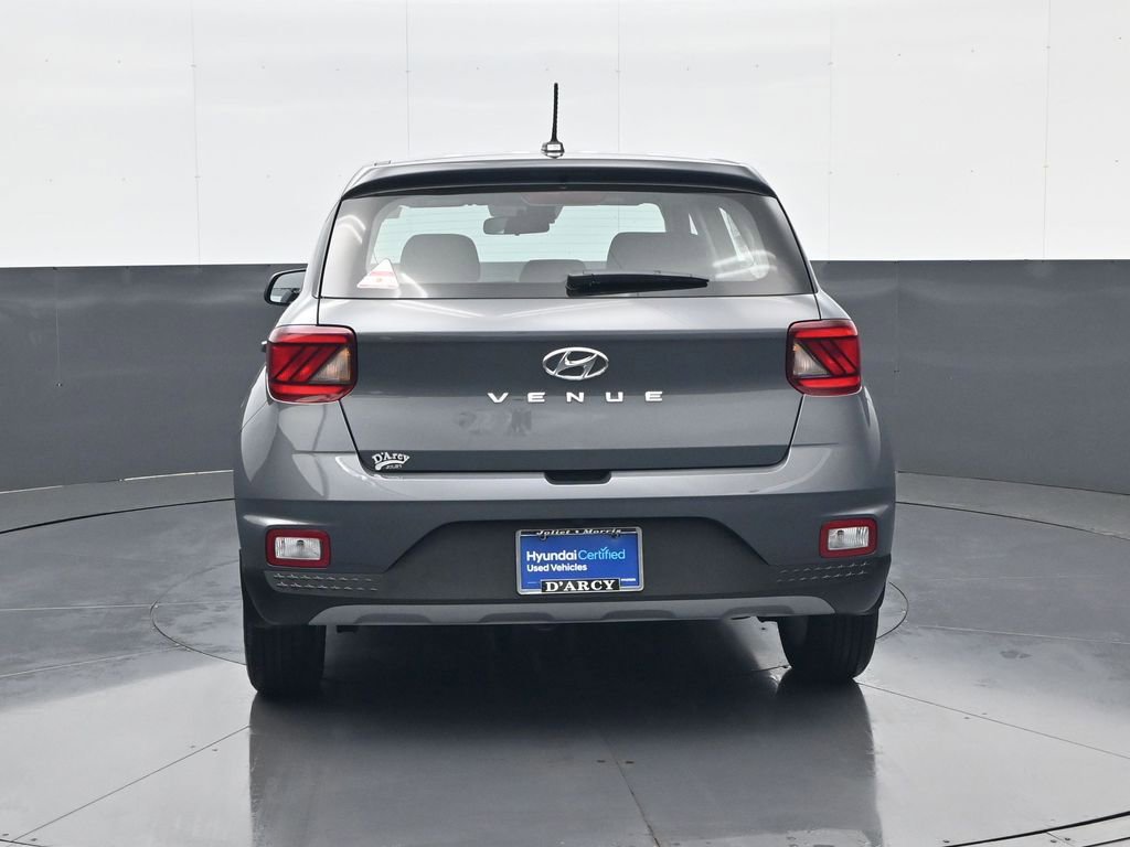 Certified 2026 Hyundai Venue SE image 6
