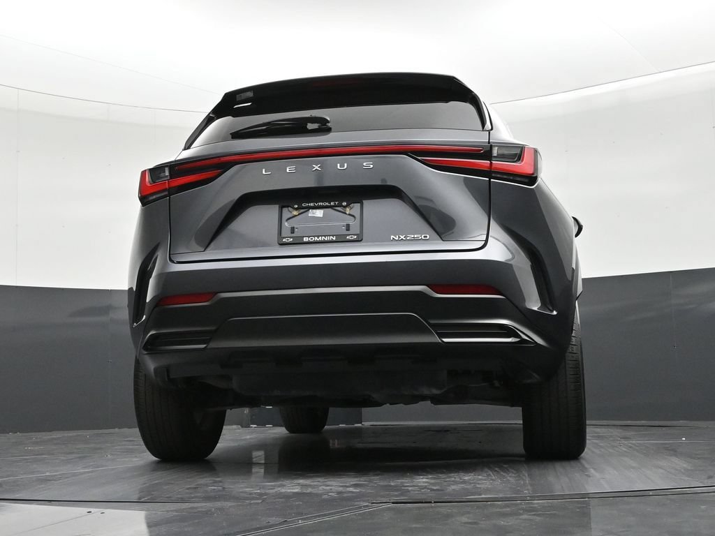 Used 2023 Lexus NX 250 FWD w/ Towing Package (2000 Lbs) image 23
