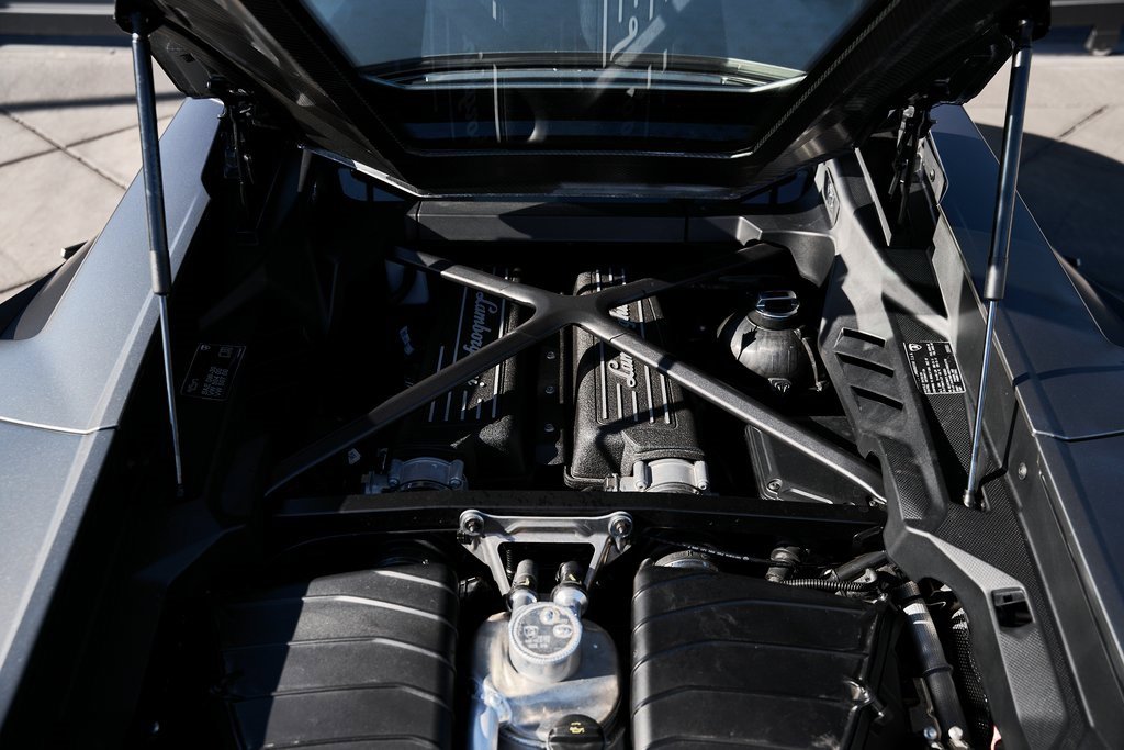 Used 2023 Lamborghini Huracan Tecnica image 17