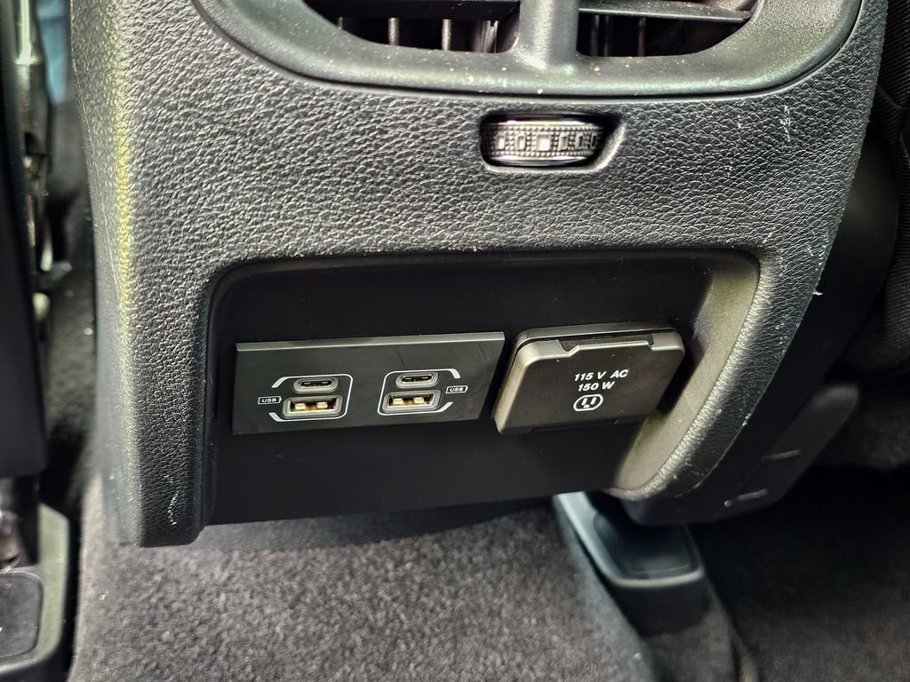 Certified 2022 Jeep Cherokee Latitude Lux AWD/4WD image 35