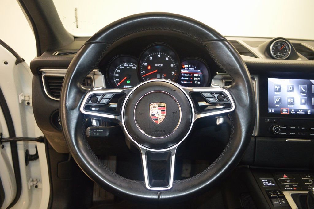 Certified 2017 Porsche Macan GTS image 20