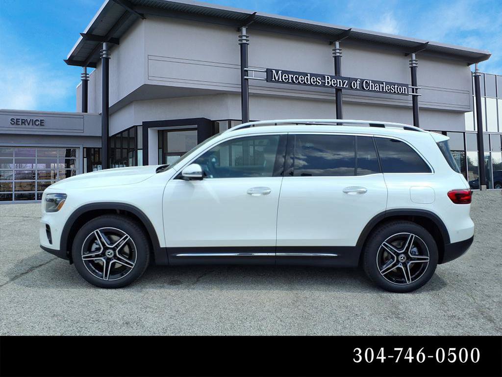Used 2026 Mercedes-Benz GLB 250 4MATIC image 6