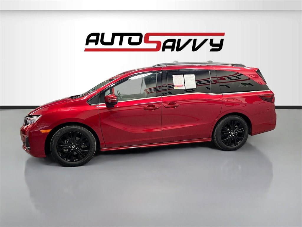 Used 2025 Honda Odyssey Elite image 4