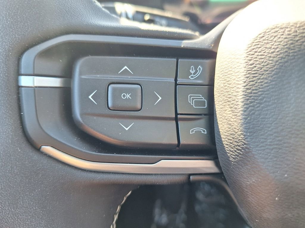 New 2026 Jeep Cherokee Limited AWD/4WD image 13