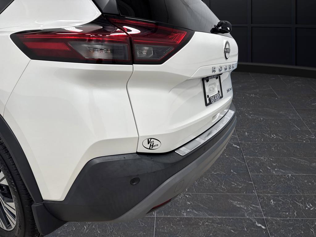 Used 2023 Nissan Rogue SV w/ SV Premium B Package image 32