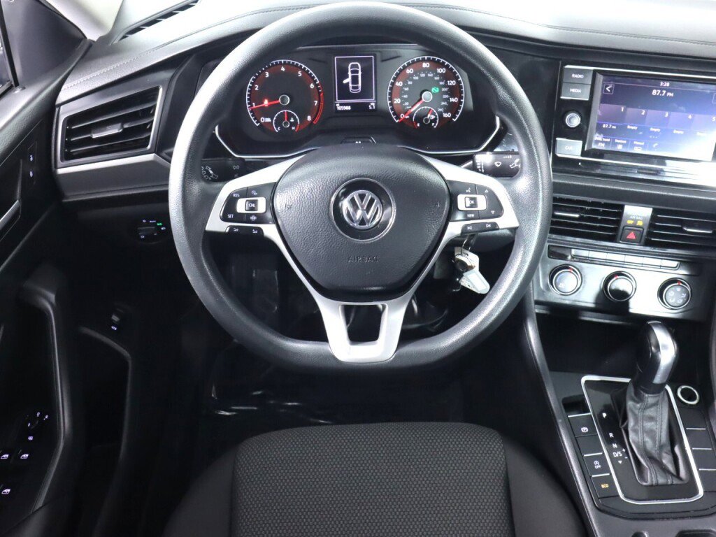 Used 2019 Volkswagen Jetta S image 26