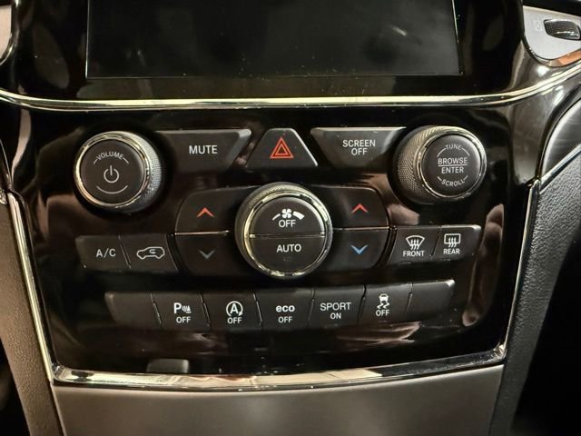 Used 2020 Jeep Grand Cherokee Limited image 27