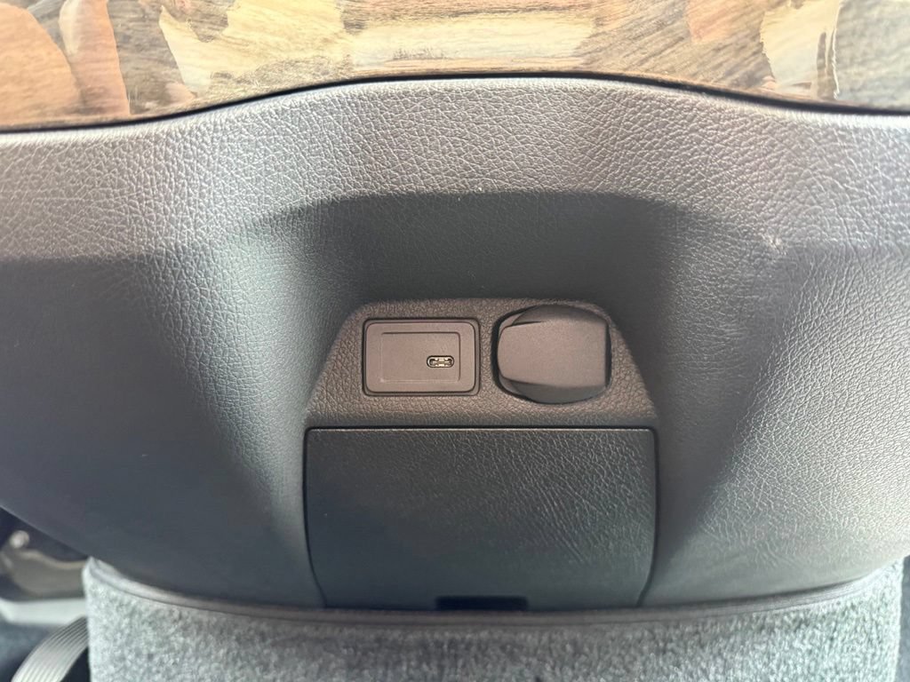 Used 2023 Mercedes-Benz Sprinter 3500 image 43