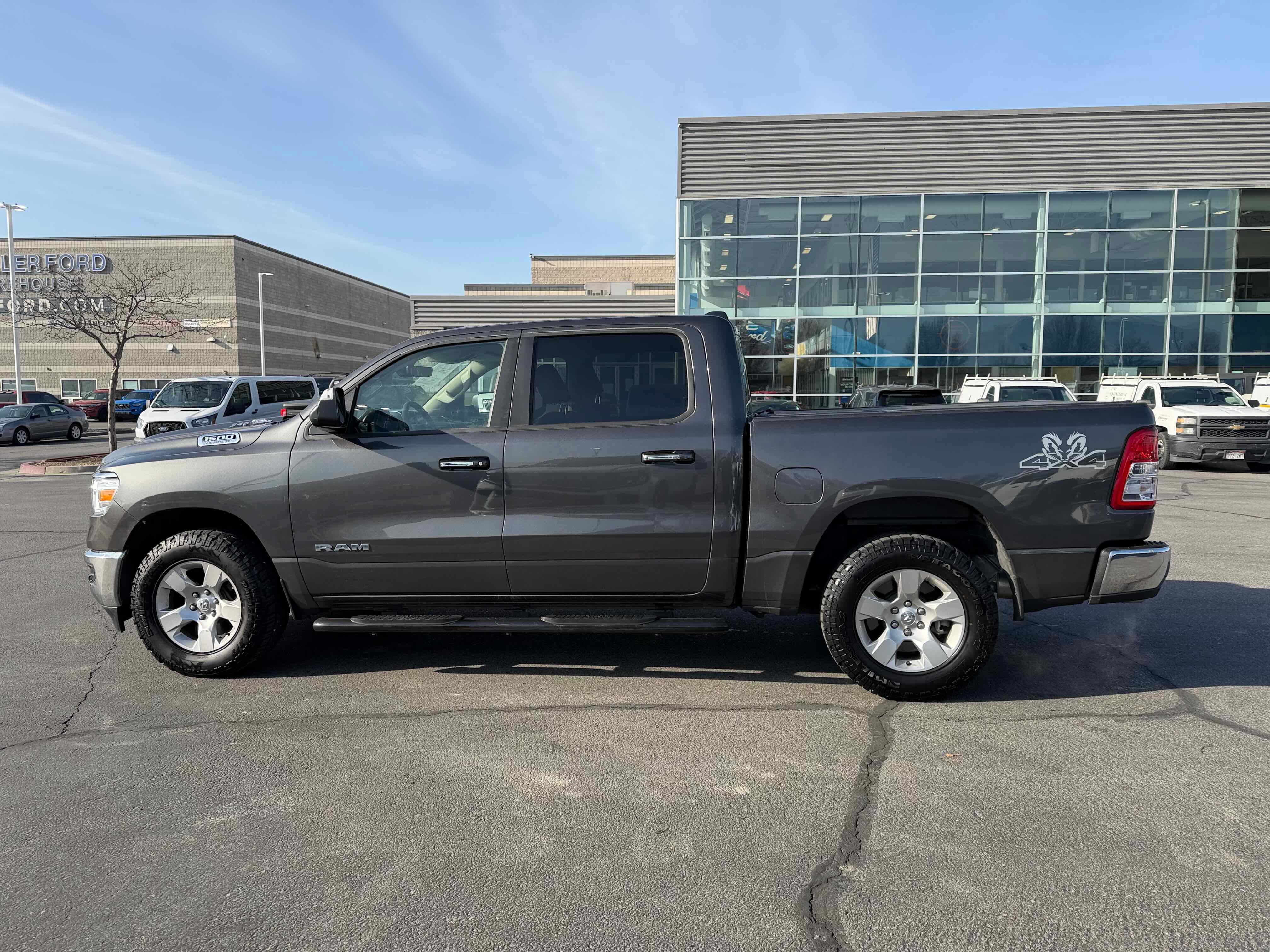 Used 2020 RAM 1500 Big Horn image 3