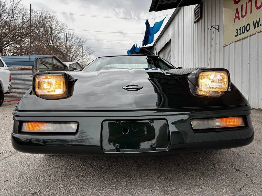 Used 1995 Chevrolet Corvette Coupe image 8