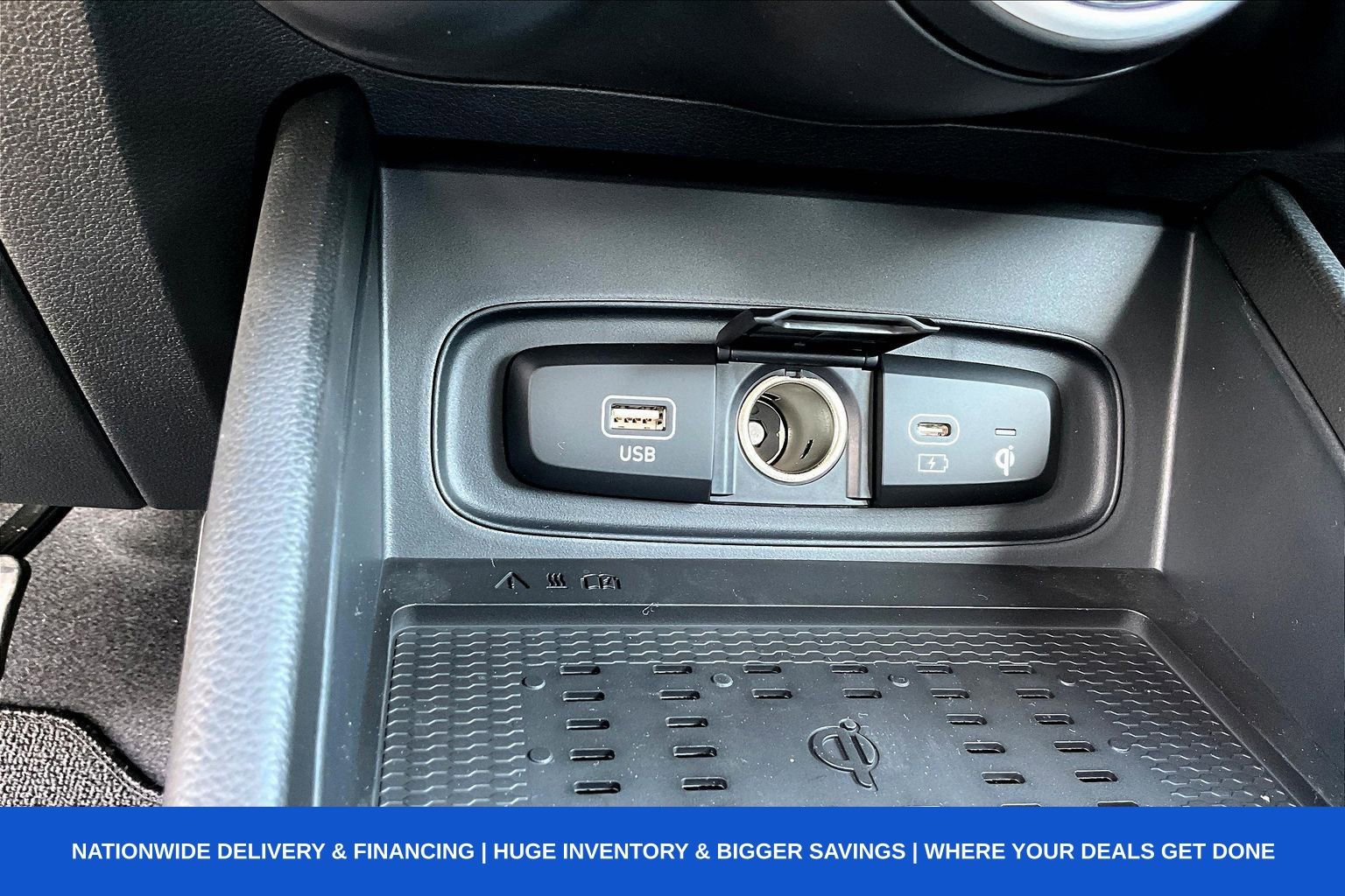 Used 2026 Hyundai Venue SEL image 22