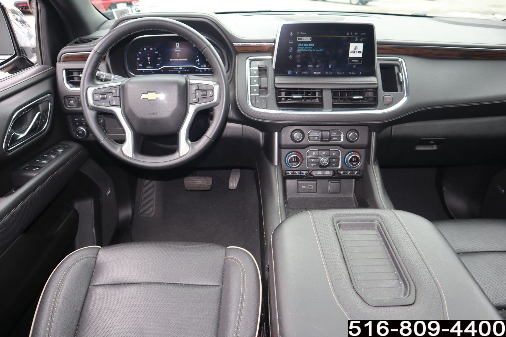 Used 2023 Chevrolet Suburban Premier AWD/4WD image 15