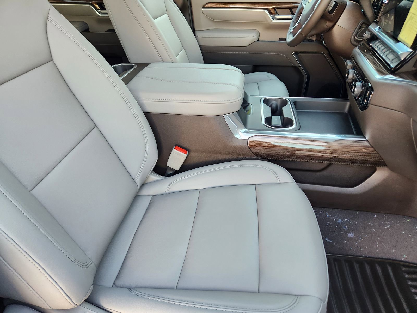 New 2026 Chevrolet Silverado 2500 LT w/ Z71 Chrome Sport Edition image 14