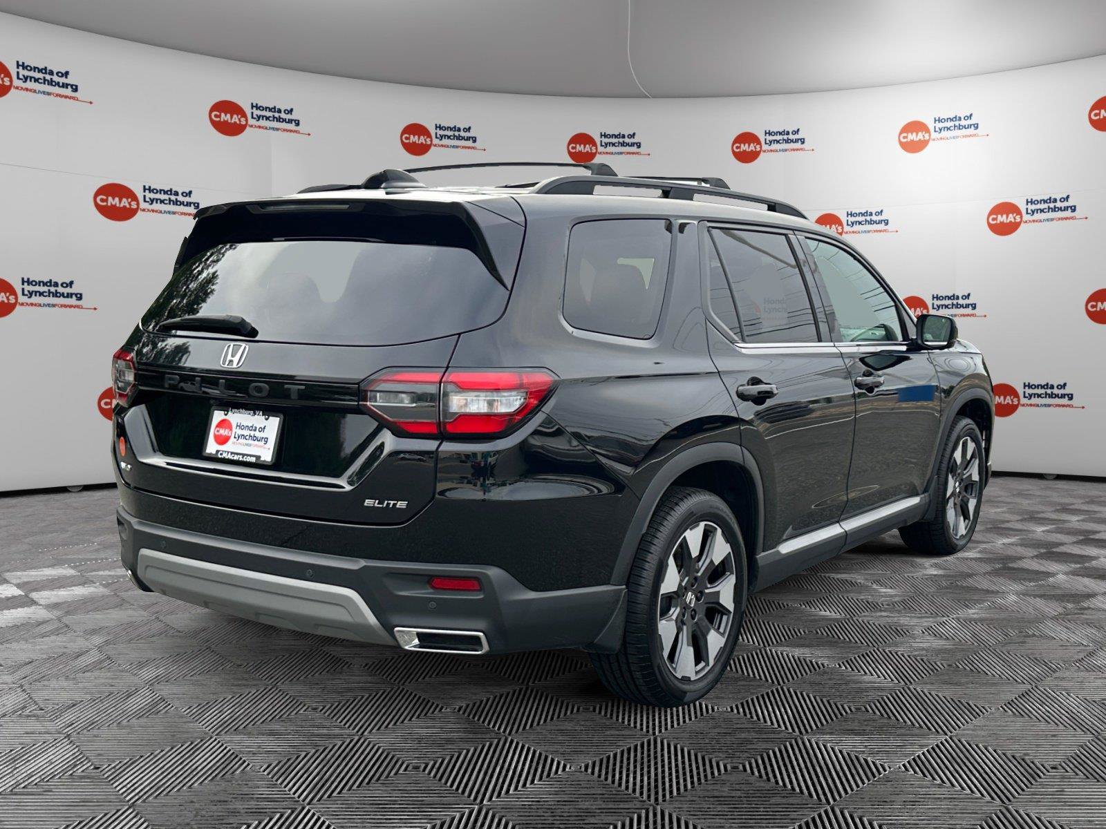 Certified 2025 Honda Pilot Elite image 5