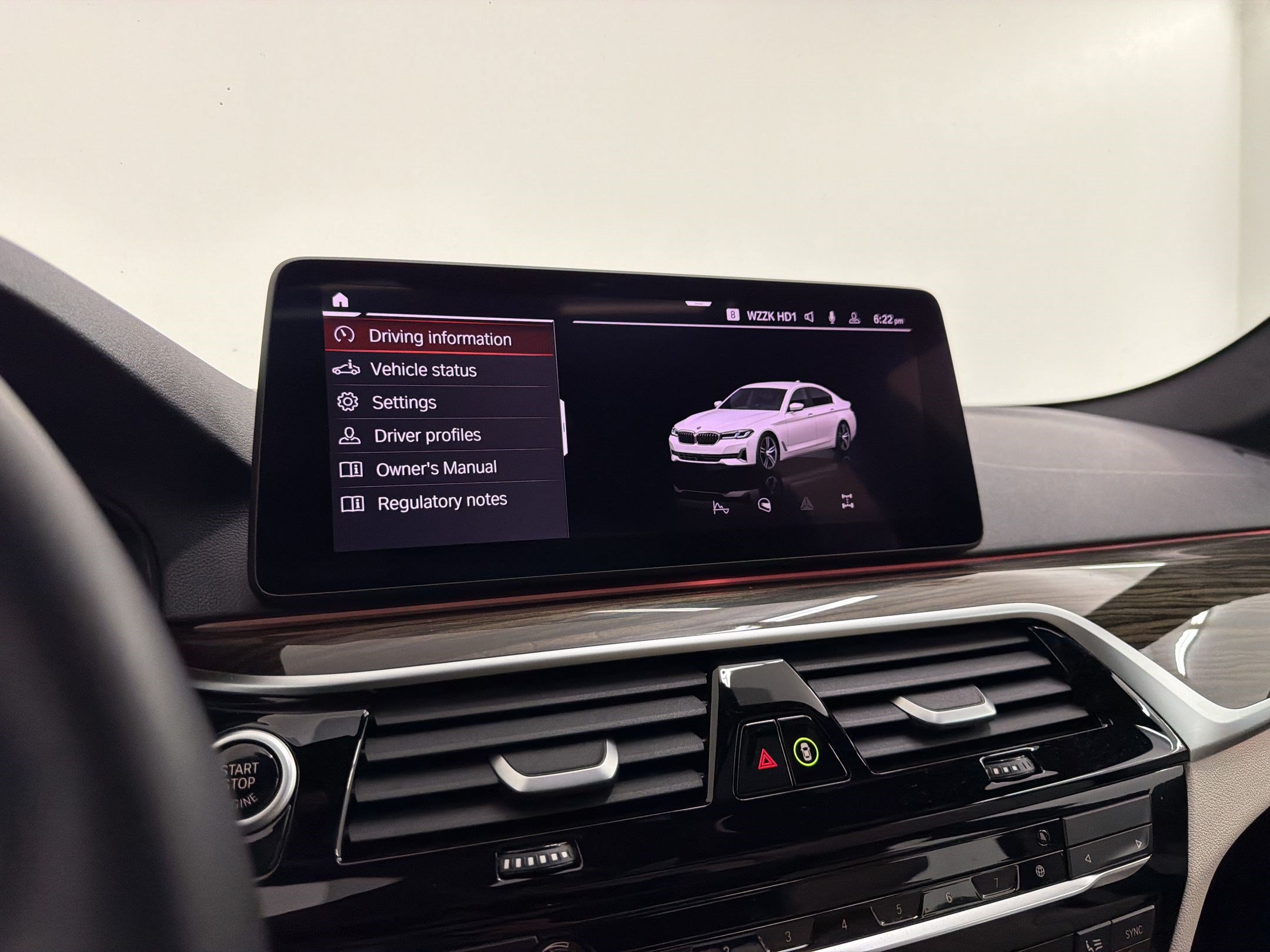 Used 2023 BMW 540i w/ Executive Package RWD image 23