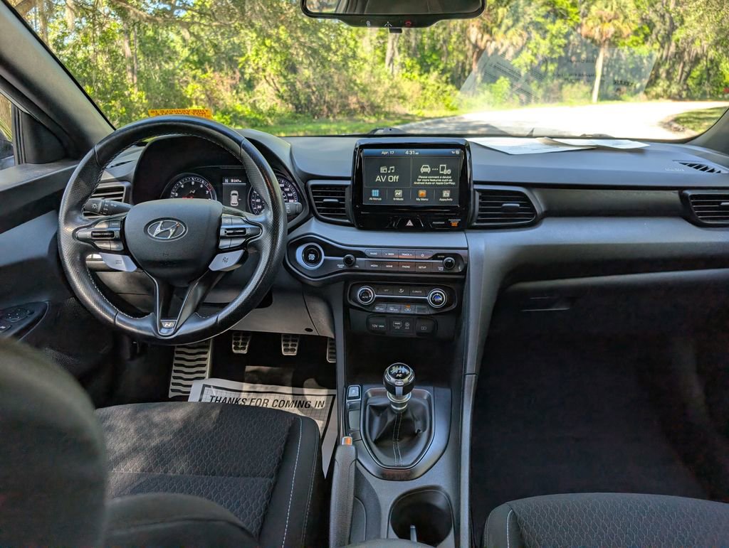 Used 2020 Hyundai Veloster N w/ Performance Package FWD image 10
