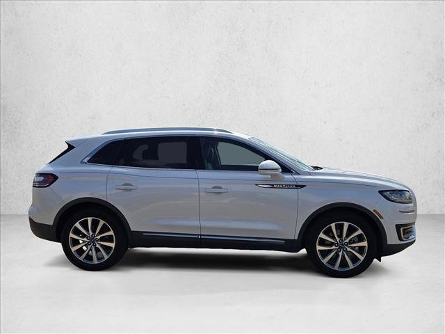Used 2019 Lincoln Nautilus Select w/ Cargo Utility Package FWD image 4