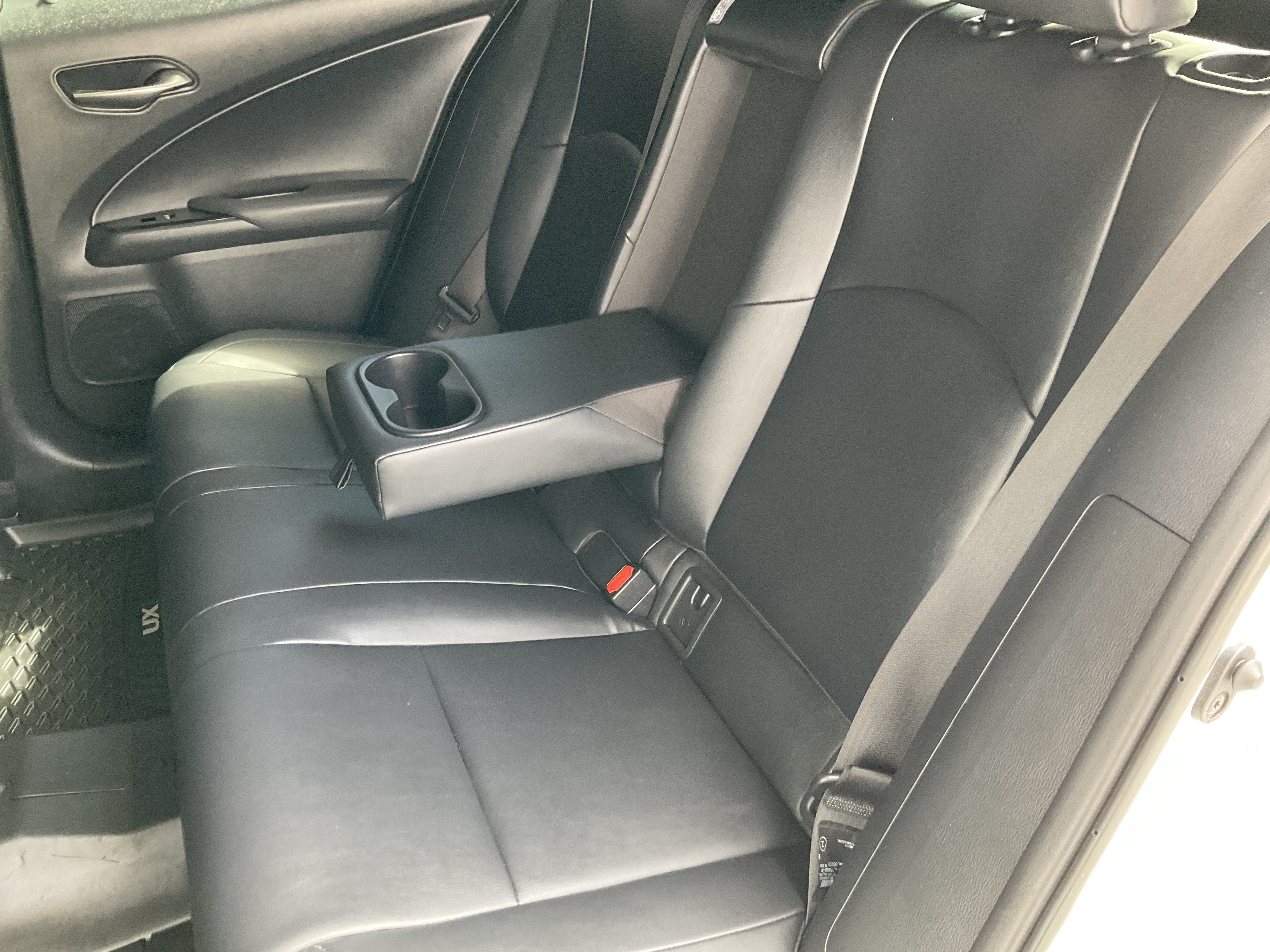 Used 2020 Lexus UX 250h w/ Luxury Package AWD/4WD image 37