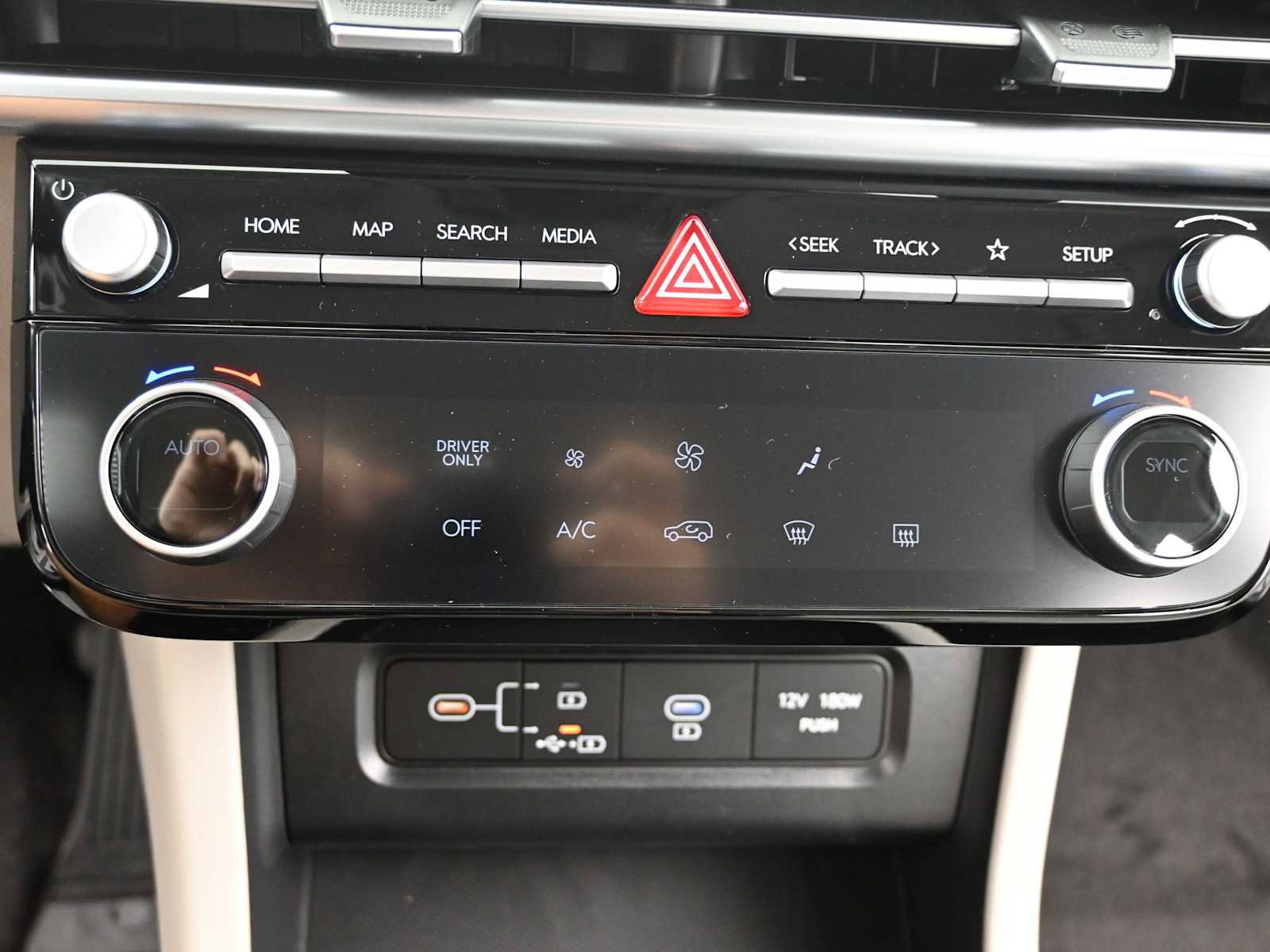 New 2026 Hyundai Tucson Blue SE w/ Tow & Go Package image 18