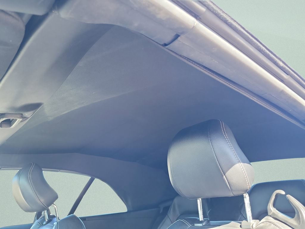 Used 2017 Ford Mustang Premium image 28