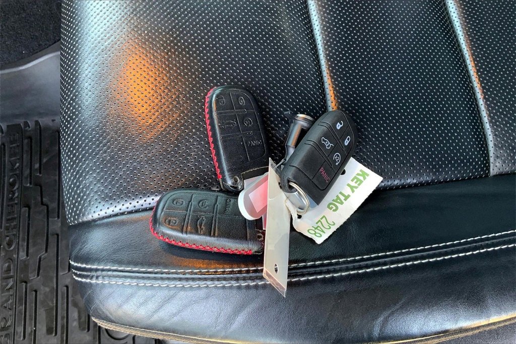 Used 2021 Jeep Grand Cherokee Limited w/ Quick Order Package 28K 80th image 35