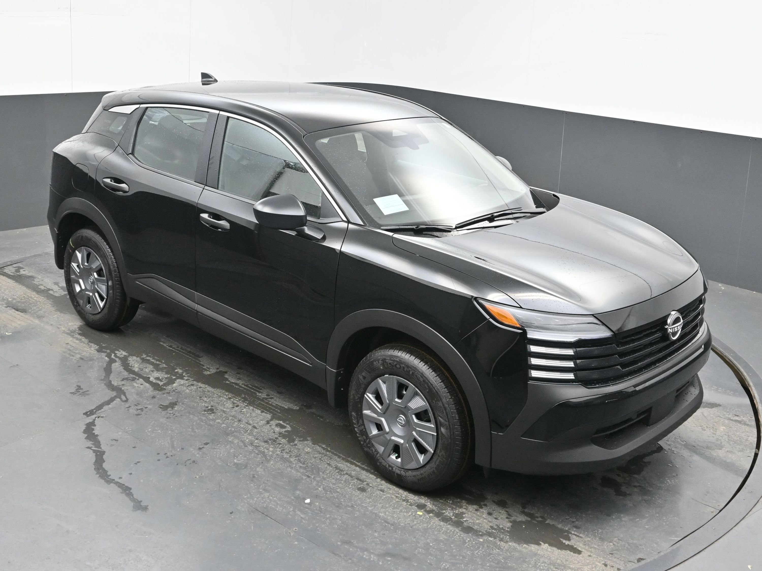 New 2026 Nissan Kicks S image 30