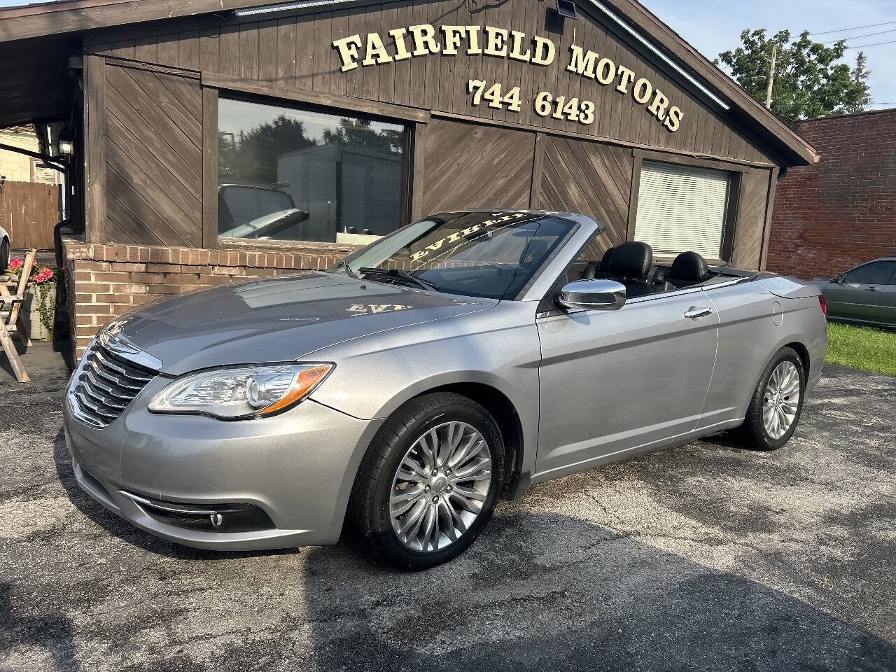 Used 2013 Chrysler 200 Limited