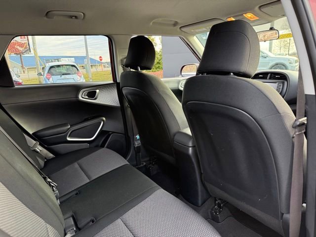 Certified 2020 Kia Soul LX image 18