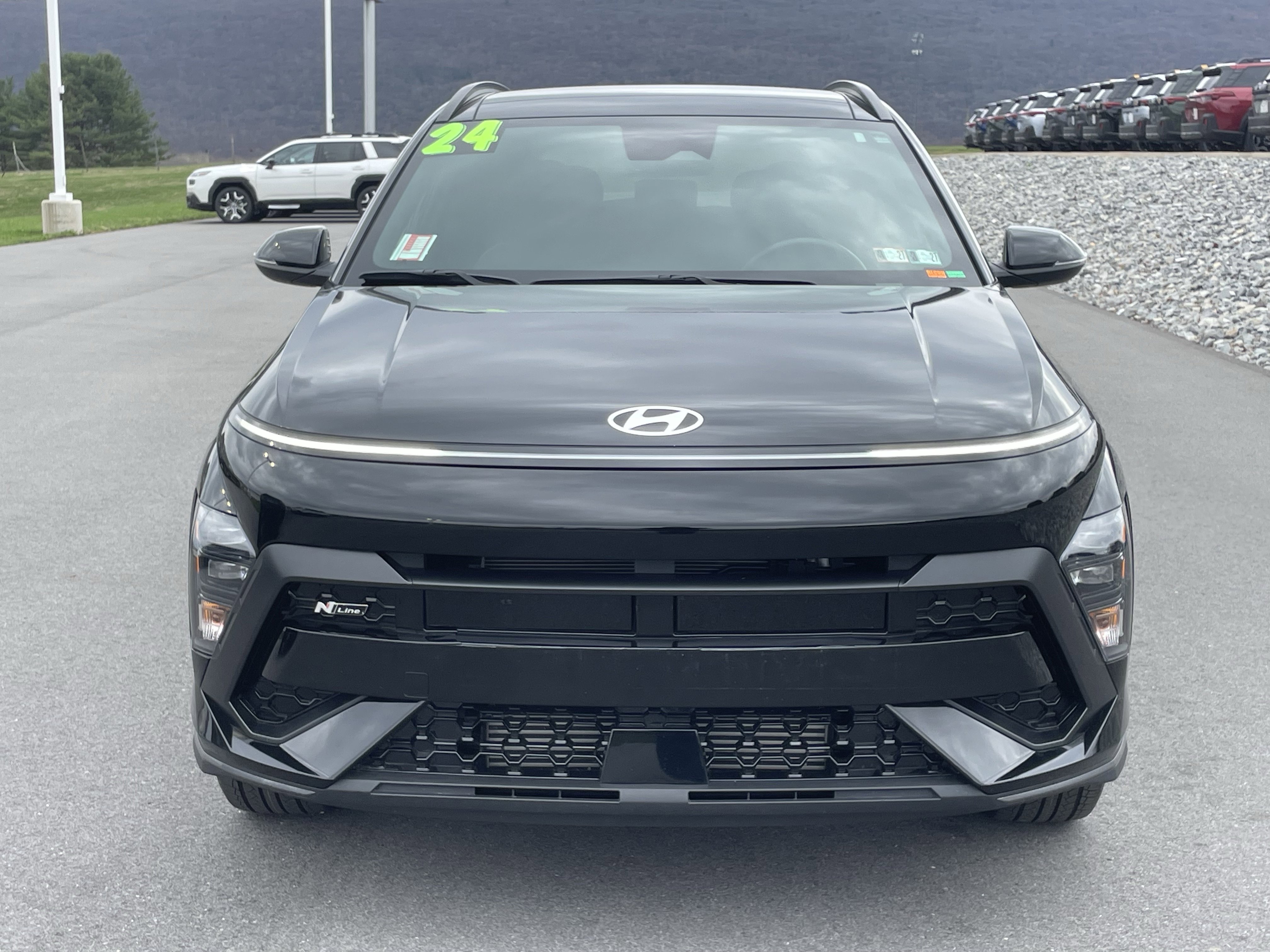 Used 2024 Hyundai Kona N Line image 9