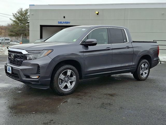Certified 2024 Honda Ridgeline RTL image 3