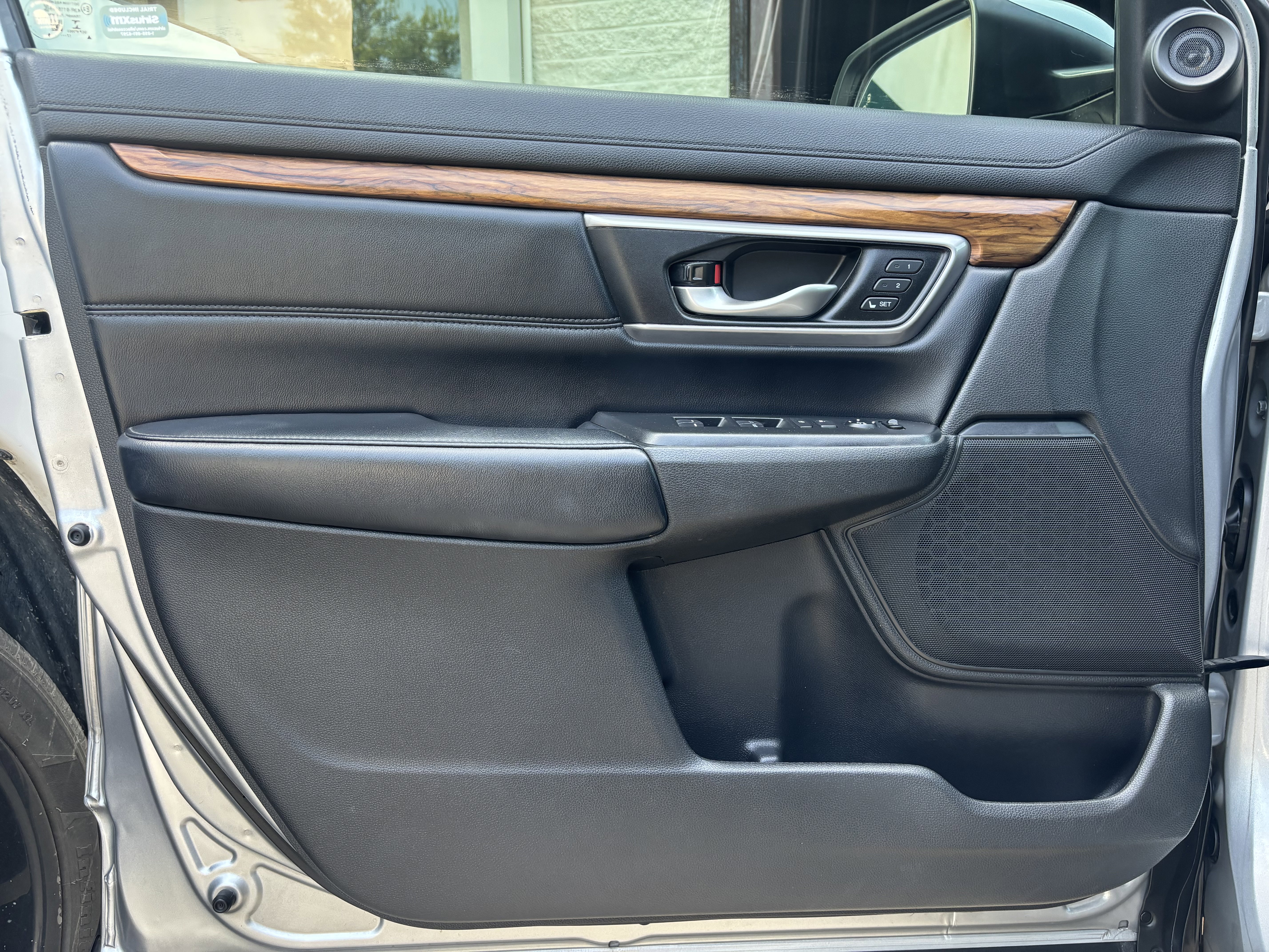 Used 2018 Honda CR-V Touring image 46