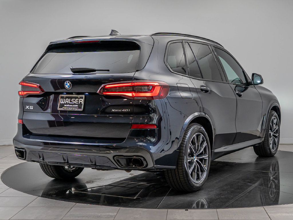 Used 2022 BMW X5 xDrive40i w/ M Sport Package AWD/4WD image 10