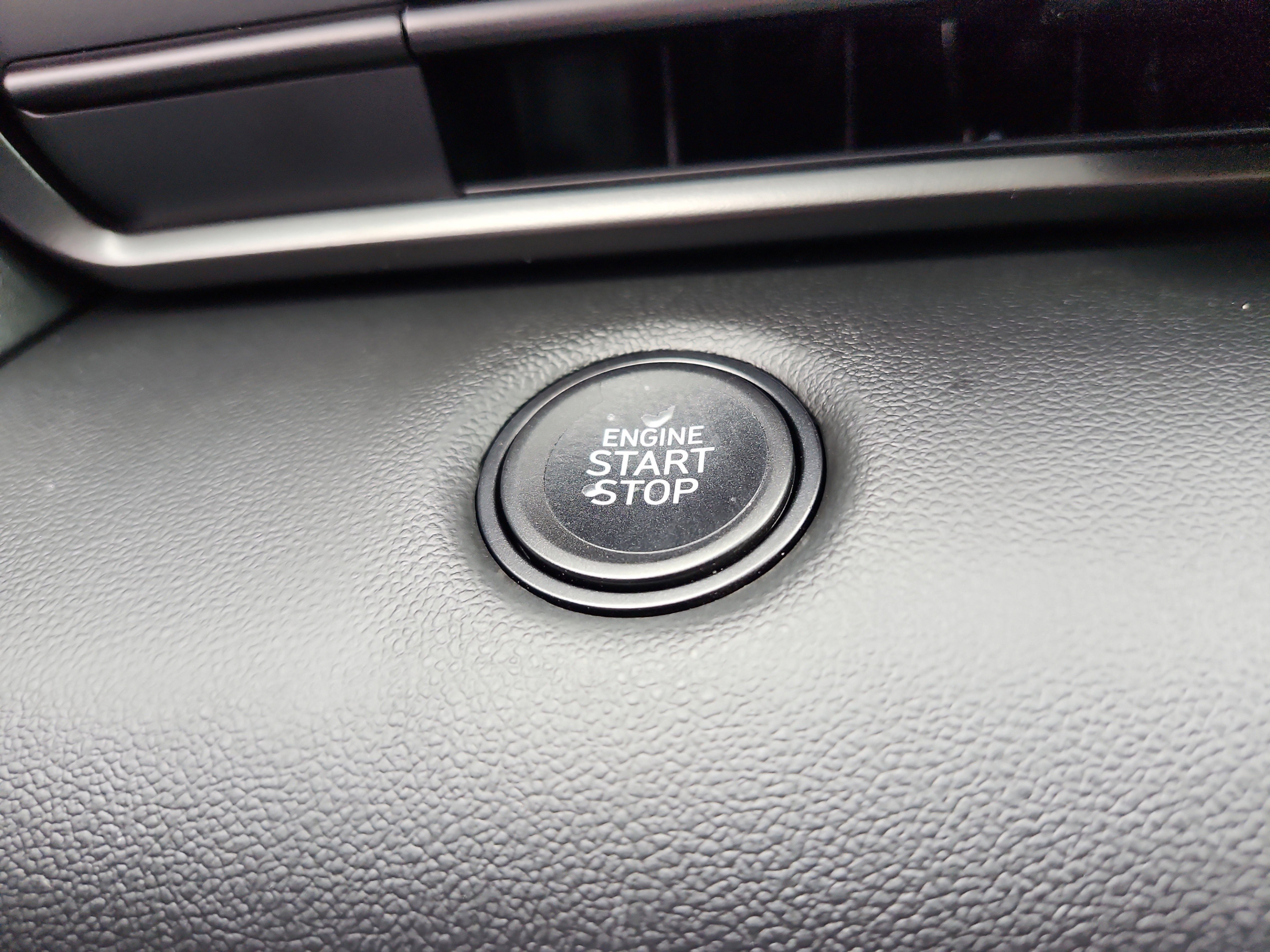 New 2026 Hyundai Elantra Sport FWD image 25