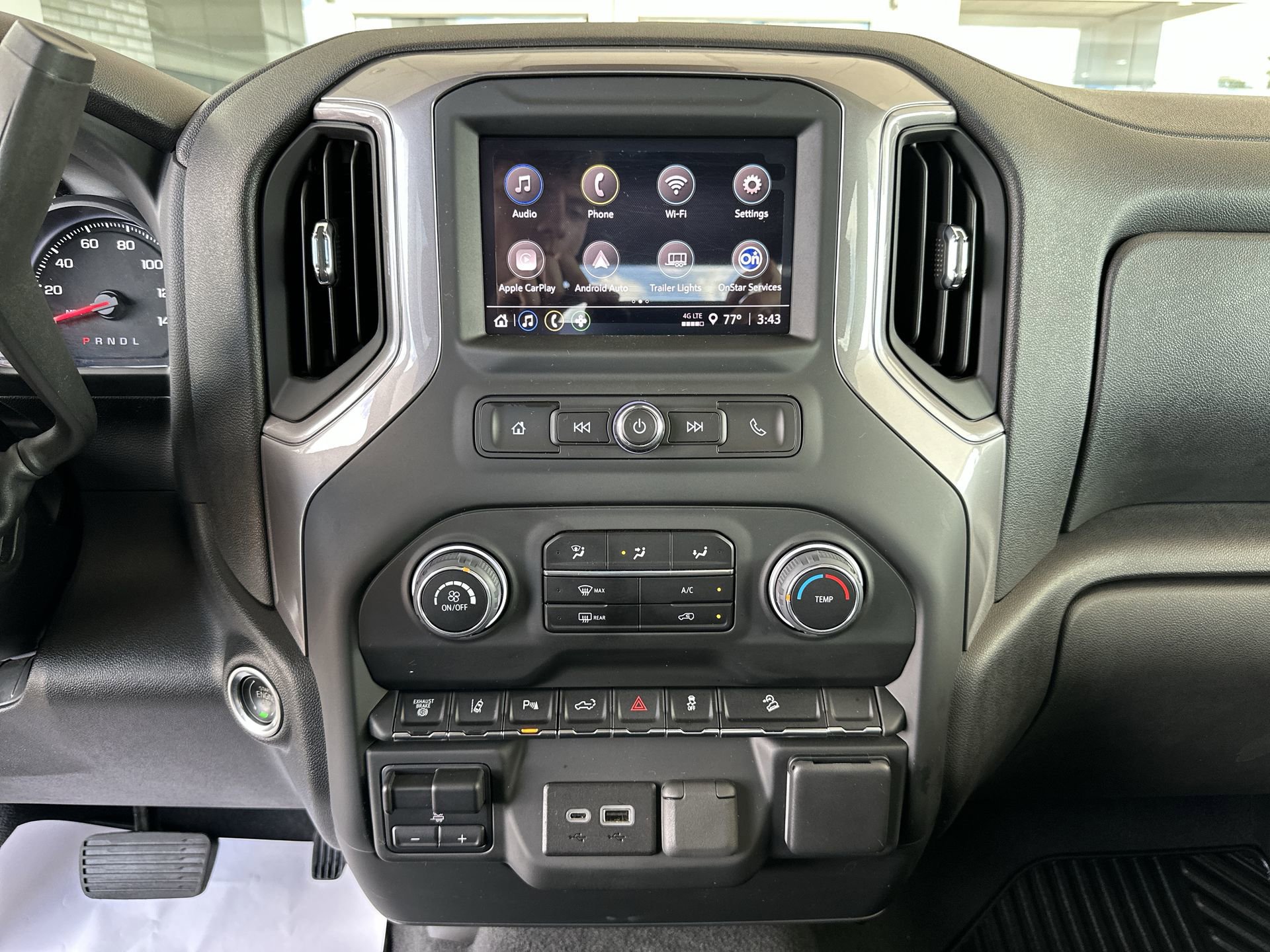 Used 2024 Chevrolet Silverado 2500 Custom w/ Custom Value Package AWD/4WD image 31