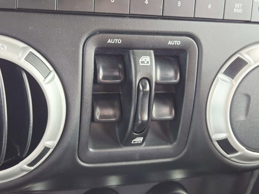 Used 2017 Jeep Wrangler Unlimited Sahara w/ Max Tow Package image 33