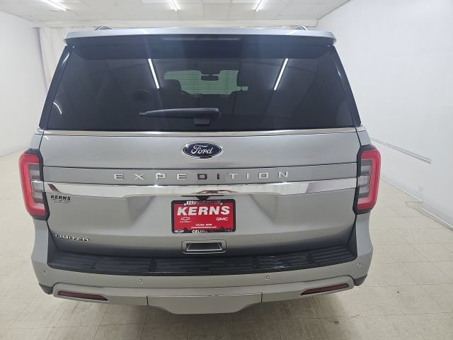 Used 2024 Ford Expedition Limited AWD/4WD image 18