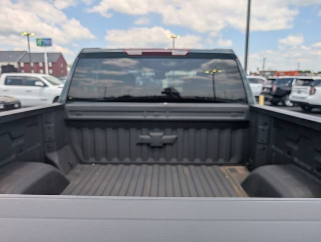 Used 2026 Chevrolet Silverado 1500 Custom Trail Boss w/ LPO, Dark Essentials Package AWD/4WD image 10
