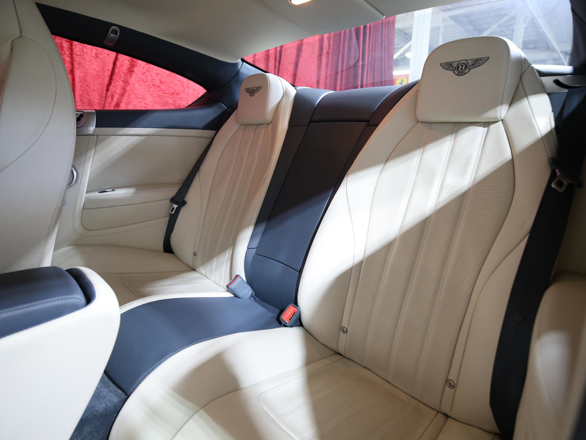 Used 2013 Bentley Continental GT w/ Color Specification Pkg image 13