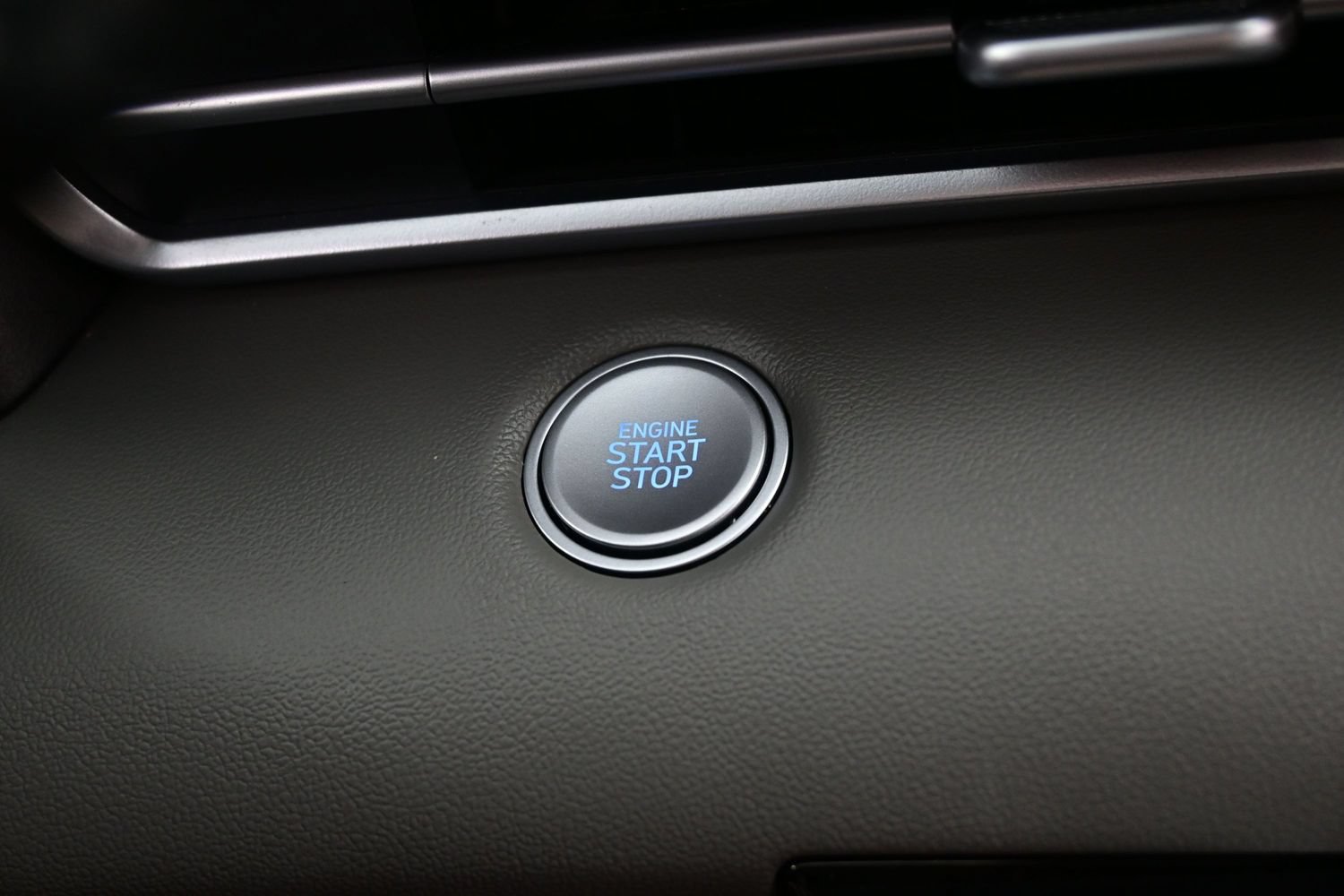 Certified 2026 Hyundai Elantra Hybrid FWD image 21