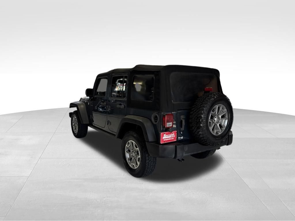 Used 2016 Jeep Wrangler Unlimited Rubicon w/ Connectivity Group AWD/4WD image 3