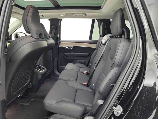 New 2026 Volvo XC90 B6 Plus w/ Protection Package image 24