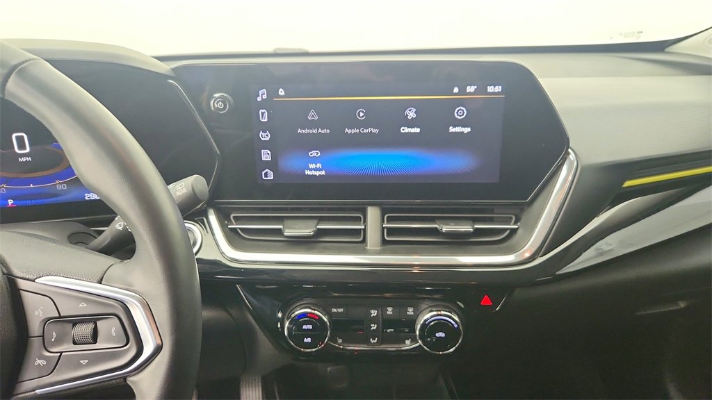 Used 2024 Chevrolet Trax ACTIV w/ Driver Confidence Package image 22