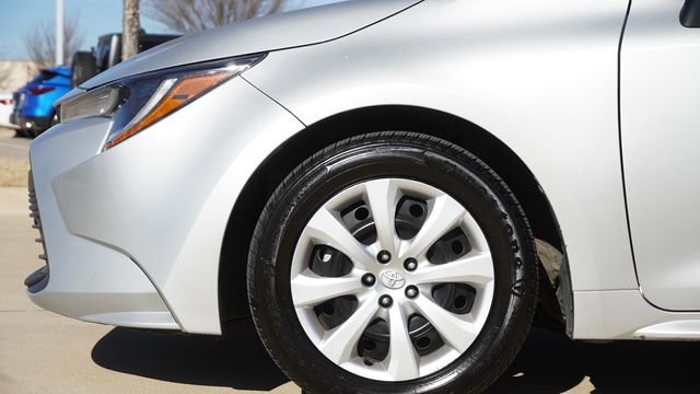 Used 2024 Toyota Corolla LE image 5